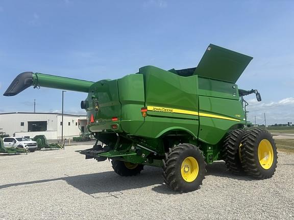Image of John Deere S760 equipment image 4