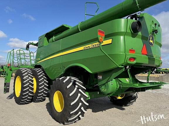 Image of John Deere S770 equipment image 4