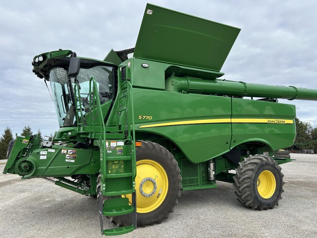 Image of John Deere S770 Primary image