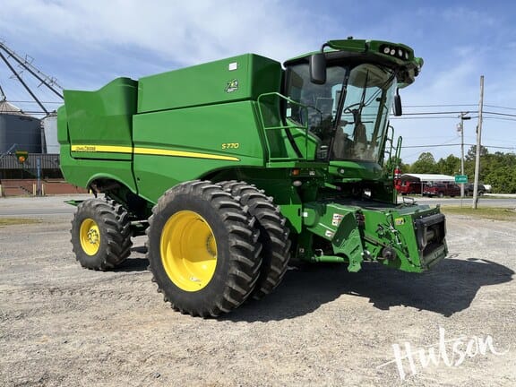 Main image John Deere S770