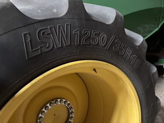 Image of John Deere S770 equipment image 2