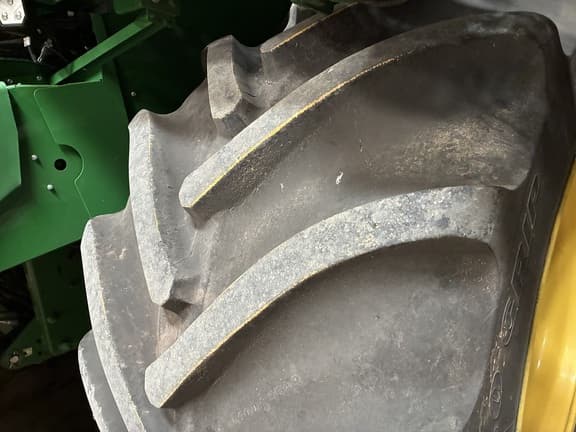 Image of John Deere S770 Primary image