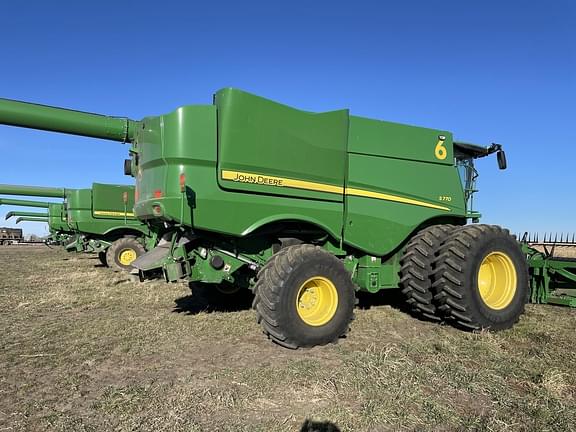 Image of John Deere S770 equipment image 4