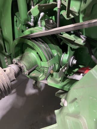 Image of John Deere S770 equipment image 4