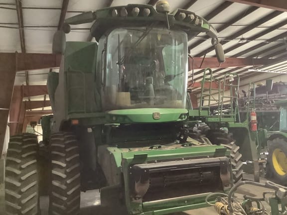 Main image John Deere S770