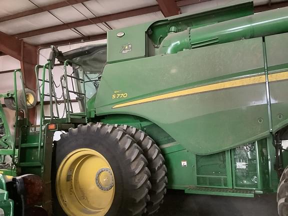 Image of John Deere S770 equipment image 1