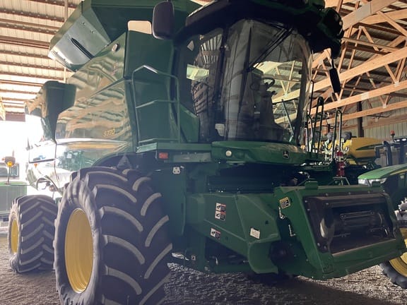 Main image John Deere S770