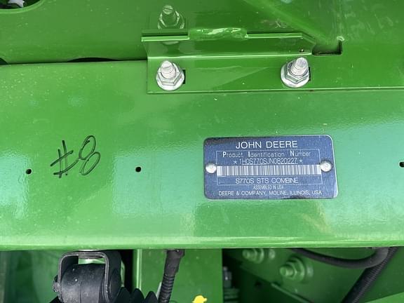 Image of John Deere S770 equipment image 2