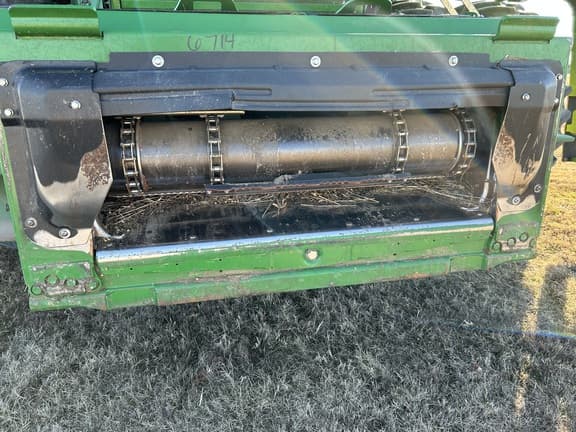 Image of John Deere S770 equipment image 1