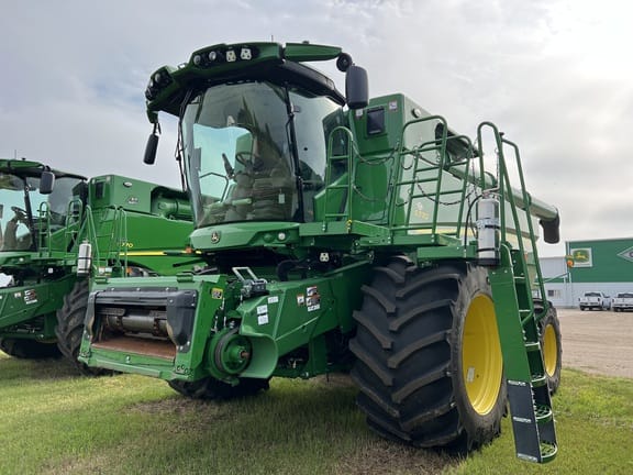Main image John Deere S770