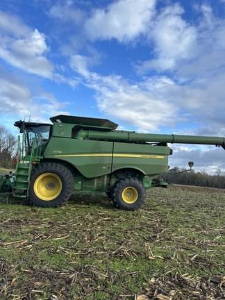Image of John Deere S770 equipment image 2
