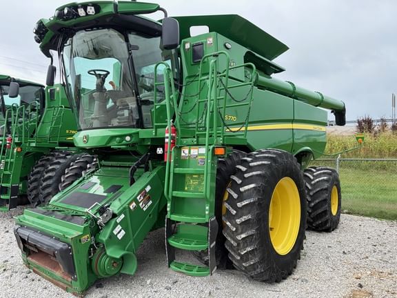 2022 John Deere S770 Equipment Image0