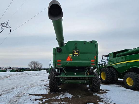 Image of John Deere S770 equipment image 3