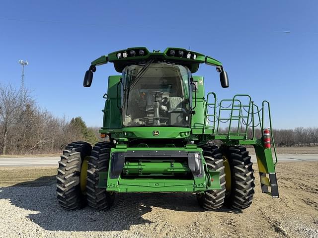 Image of John Deere S770 equipment image 3