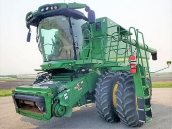 Main image John Deere S770