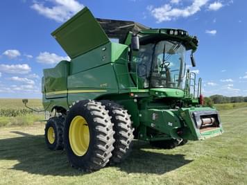 Main image John Deere S770