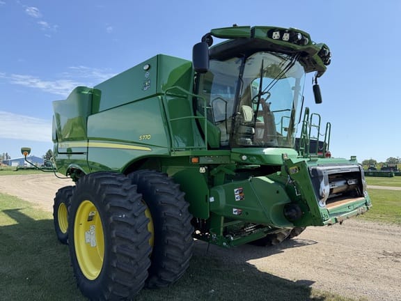 2022 John Deere S770 Equipment Image0