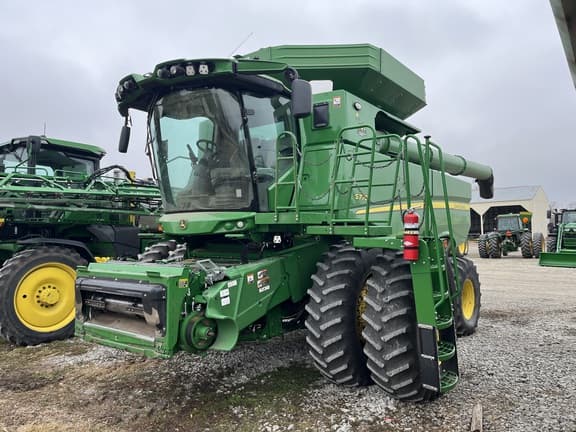 Image of John Deere S770 equipment image 2