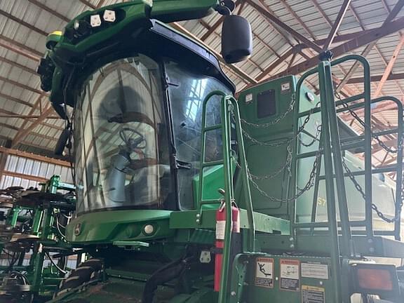 Image of John Deere S770 equipment image 2