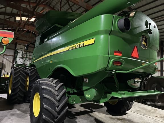 Image of John Deere S770 equipment image 3