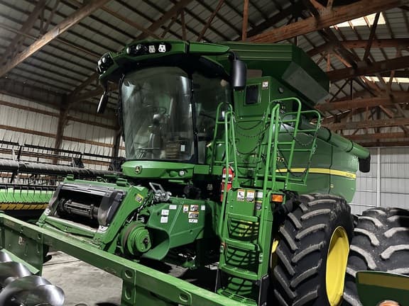 Image of John Deere S770 Primary image