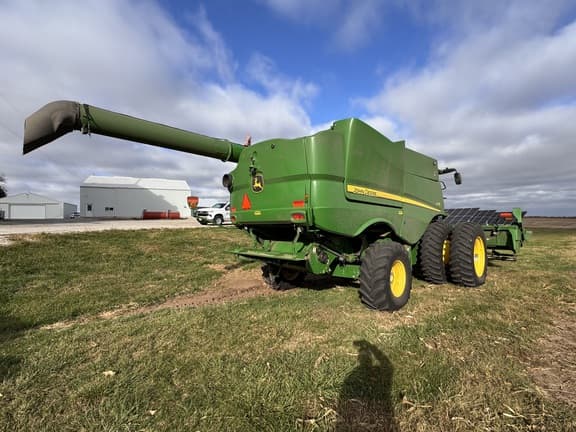 Image of John Deere S770 equipment image 3