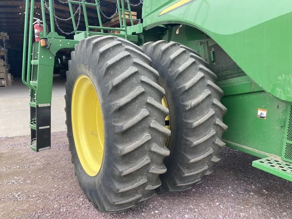 Image of John Deere S770 equipment image 4