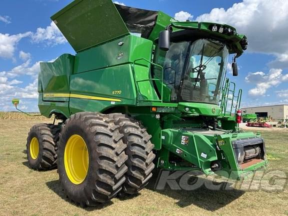 Image of John Deere S770 equipment image 1