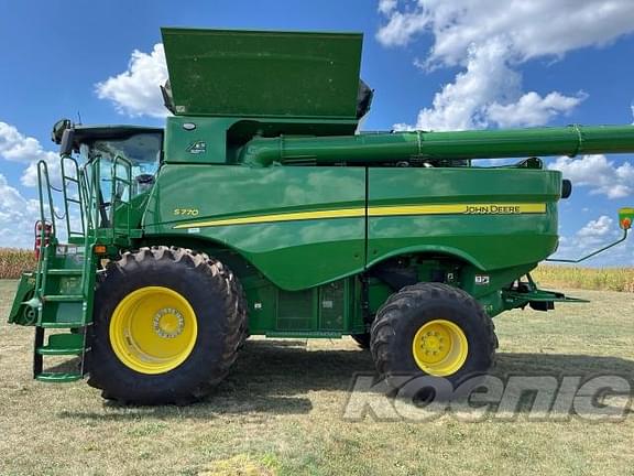 Image of John Deere S770 equipment image 2