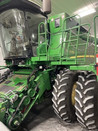 2022 John Deere S770 Equipment Image0
