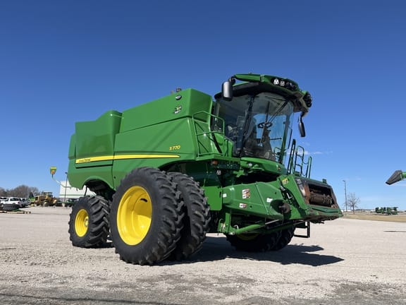 2022 John Deere S770 Equipment Image0