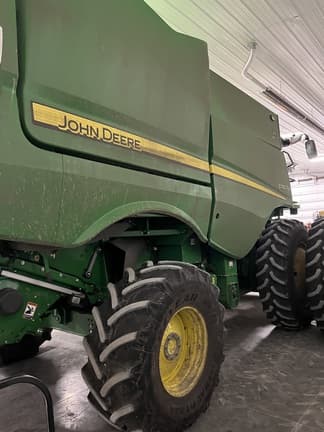 Image of John Deere S770 equipment image 3