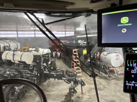 Image of John Deere S770 equipment image 2