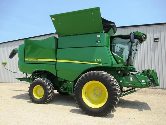 Image of John Deere S770 Primary image