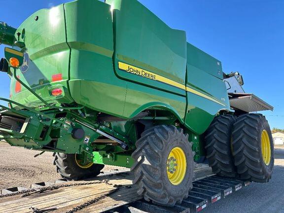 Image of John Deere S770 equipment image 2