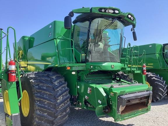 Image of John Deere S770 equipment image 2