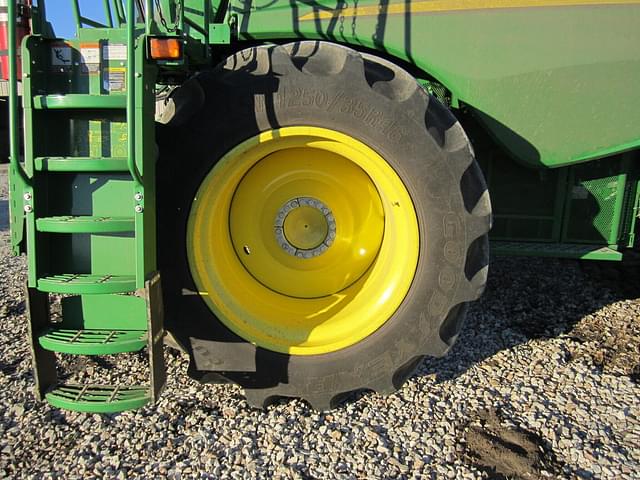 Image of John Deere S770 equipment image 3