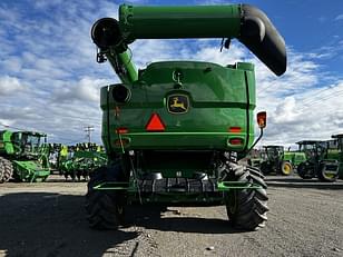 Main image John Deere S770 6