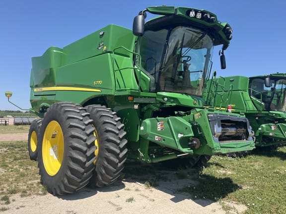 2022 John Deere S770 Equipment Image0
