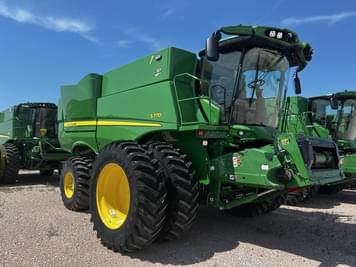 Main image John Deere S770