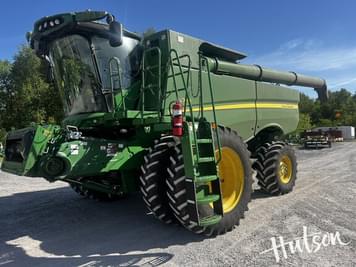 Main image John Deere S770