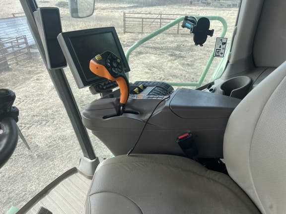 Image of John Deere S770 equipment image 4