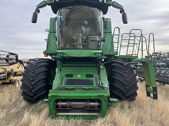 Image of John Deere S770 equipment image 1