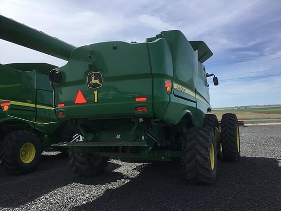 Image of John Deere S770 equipment image 2