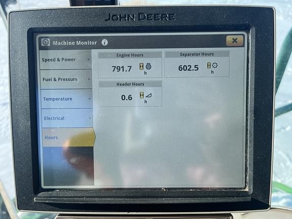 Image of John Deere S770 equipment image 1