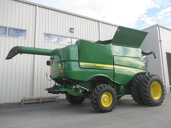 Image of John Deere S770 equipment image 4