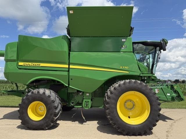 Image of John Deere S770 equipment image 3
