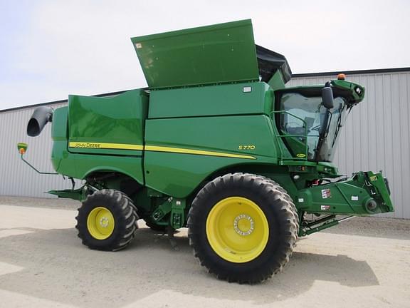 Image of John Deere S770 Primary image