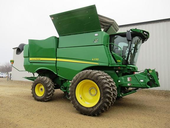 Image of John Deere S770 Primary image