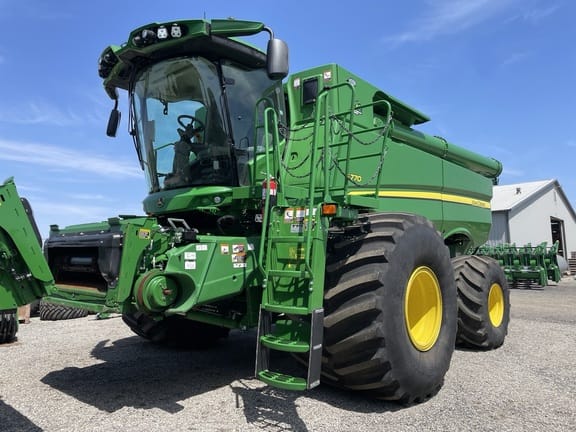 2022 John Deere S770 Equipment Image0